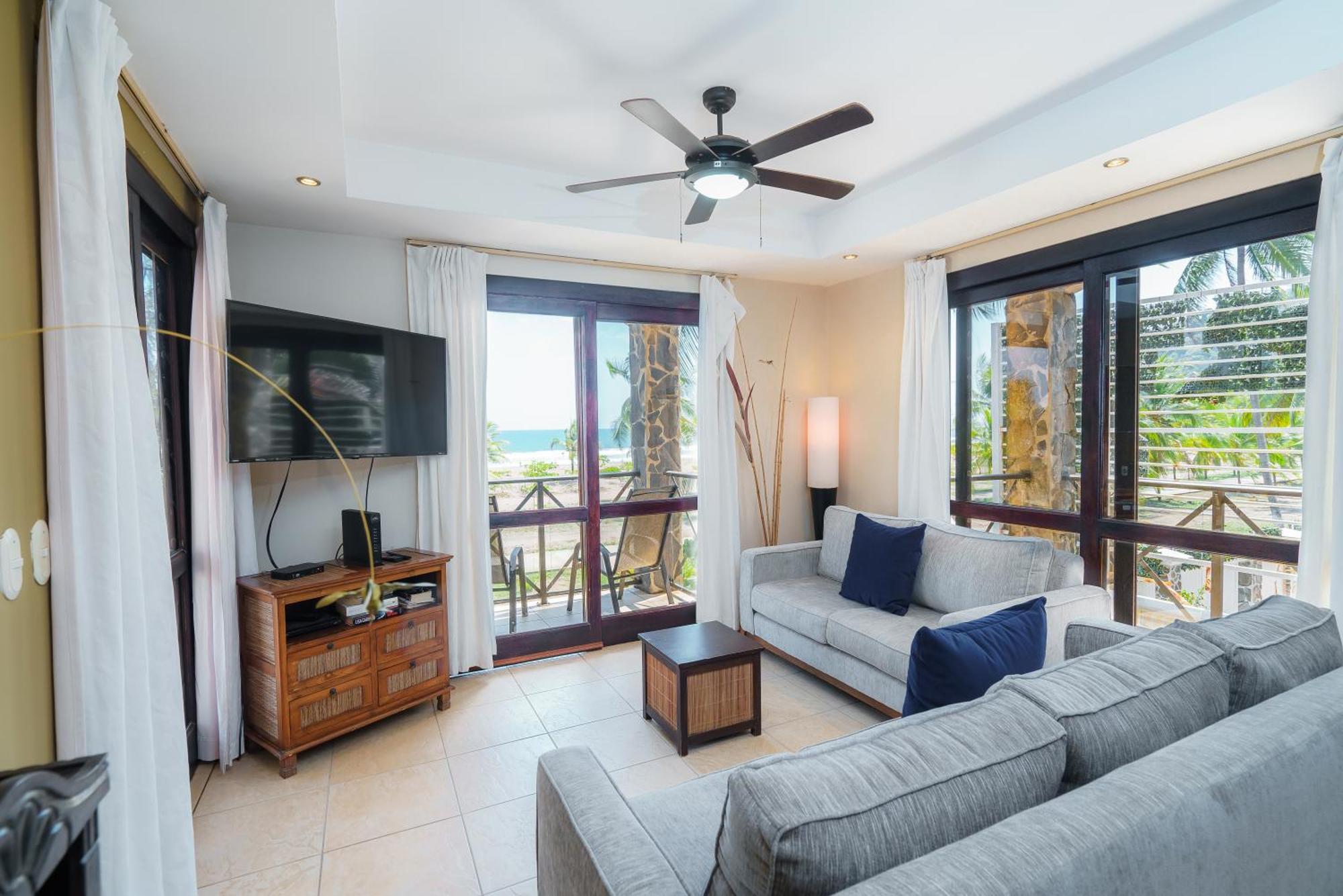 Bahia Encantada Beach Front Proyect, Jaco Paradise Eksteriør billede